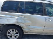 ✅ 2007 Toyota Highlander w/3rd Row • VIN: JTEEW21A070037398 • Lot: 42289988. Wystawiony na IAAI z przebiegiem 94 333 mil. Bezpłatny archiwum sprzedaży aukcyjnych z USA i szczegółowy raport historii pojazdu na DreamBid. Zdjęcie 14.