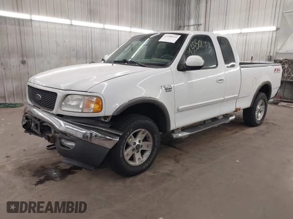 ✅ 2003 Ford F-150 XL • VIN: 2FTRX18L33CA29898 • Lot: 43550143. Listed on IAAI with 195,281 mi. Free auction sales archive from the USA and detailed vehicle history report at DreamBid. Image 2.