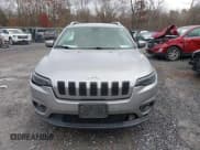 ✅ 2019 Jeep Cherokee Latitude Plus • VIN: 1C4PJMLB9KD189212 • Lot: 43690661. Wystawiony na IAAI z przebiegiem 168 149 mil. Bezpłatny archiwum sprzedaży aukcyjnych z USA i szczegółowy raport historii pojazdu na DreamBid. Zdjęcie 12.