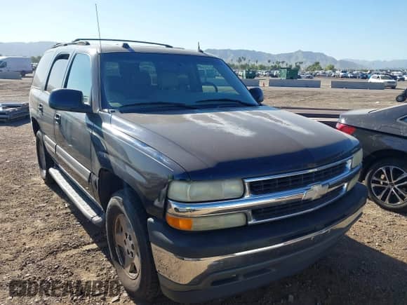 2005 Chevrolet Tahoe LS с VIN 1GNEC13T65J177203, выставлен на аукционе IAAI как лот 43589230 с пробегом 266 639 миль миль и . История ставок и продаж доступна на DreamBid. Изображение 6.
