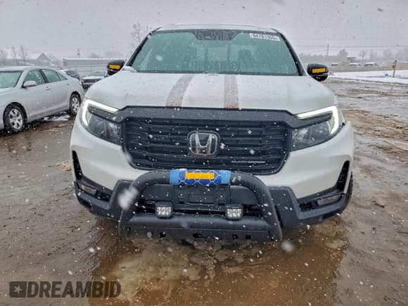 ✅ 2023 Honda Ridgeline Black Edition • VIN: 5FPYK3F88PB023976 • Lot: 94781305. Listed on Copart with 37,426 mi. Free auction sales archive from the USA and detailed vehicle history report at DreamBid. Image 5.