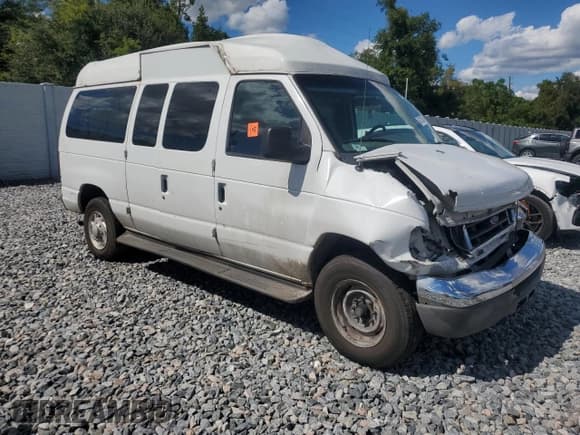 ✅ 2005 Ford Econoline Wagon XL • VIN: 1FBNE31S45HA58263 • Лот: 86313305. Опубликован ранее на Copart с пробегом Не указан. Бесплатный доступ к архиву аукционных продаж из США и подробный отчёт об истории автомобиля на DreamBid. Изображение 4.