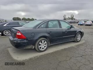 ✅ 2005 Ford Five Hundred Limited • VIN: 1FAFP25115G191015 • Lot: 93983645. Wystawiony na Copart z przebiegiem Nie podano. Bezpłatny archiwum sprzedaży aukcyjnych z USA i szczegółowy raport historii pojazdu na DreamBid. Zdjęcie 3.