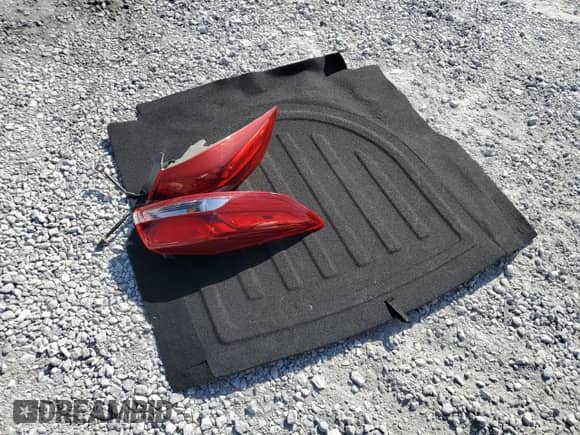 2018 Hyundai Elantra Eco с VIN 5NPD94LA3JH343750, выставлен на аукционе Copart как лот 58372875 с пробегом 40 322 миль миль и Списание • Salvage title. История ставок и продаж доступна на DreamBid. Изображение 12.