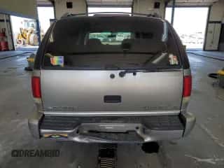 2000 Chevrolet Blazer LT z VIN 1GNDT13WXY2344263, wystawiony jako Copart lot #68523484 z przebiegiem 157 060 mil mil oraz Szkoda całkowita • Salvage title. Historia ofert i sprzedaży dostępna na DreamBid. Obrazek 6.