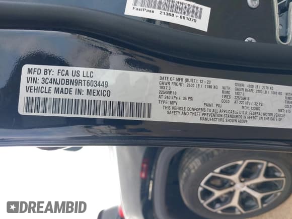 ✅ 2024 Jeep Compass Latitude • VIN: 3C4NJDBN9RT603449 • Lot: 43752321. Listed on IAAI with 47,677 mi. Free auction sales archive from the USA and detailed vehicle history report at DreamBid. Image 9.