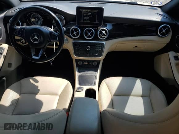 2015 Mercedes-Benz CLA 250 z VIN WDDSJ4EB9FN212985, wystawiony jako Copart lot #80586155 z przebiegiem 141 973 mil mil oraz Szkoda całkowita • Salvage title. Historia ofert i sprzedaży dostępna na DreamBid. Obrazek 8.