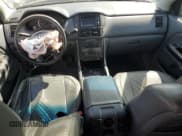 ✅ 2005 Honda Pilot EX-L • VIN: 2HKYF18765H556137 • Lot: 80779035. Wystawiony na Copart z przebiegiem 246 042 mil. Bezpłatny archiwum sprzedaży aukcyjnych z USA i szczegółowy raport historii pojazdu na DreamBid. Zdjęcie 8.