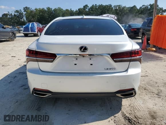 ✅ 2020 Lexus LS 500 • VIN: JTHD51FF8L5012147 • Lot: 68675355. Listed on Copart with 38,826 mi. Free auction sales archive from the USA and detailed vehicle history report at DreamBid. Image 6.