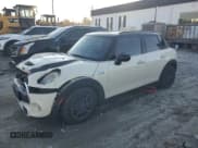 ✅ 2017 MINI Hardtop 4 Door Cooper S • VIN: WMWXU3C50H2D31690 • Lot: 86599104. Listed on Copart with 165,369 mi. Free auction sales archive from the USA and detailed vehicle history report at DreamBid. Image 1.