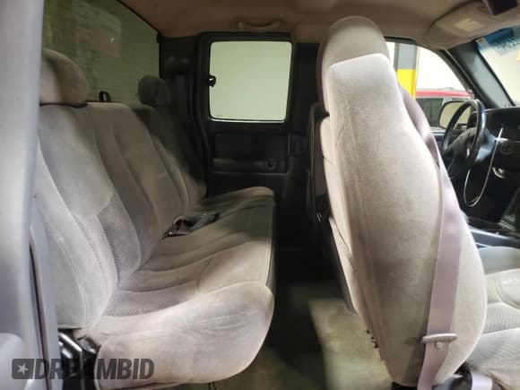 ✅ 2003 Chevrolet Silverado 1500 LS • VIN: 2GCEK19T631367187 • Лот: 62482234. Опубликован ранее на Copart с пробегом 245 111 миль. Бесплатный доступ к архиву аукционных продаж из США и подробный отчёт об истории автомобиля на DreamBid. Изображение 10.