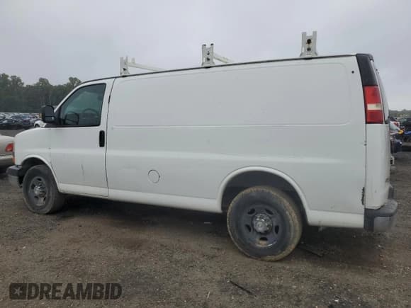 ✅ 2014 Chevrolet Express Cargo • VIN: 1GCWGFCG2E1183226 • Lot: 67111245. Listed on Copart with 181,401 mi. Free auction sales archive from the USA and detailed vehicle history report at DreamBid. Image 2.