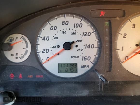 ✅ 2001 Nissan Maxima SE 20th Anniversary. • VIN: JN1CA31A31T103158 • Lot: 76253264. Wystawiony na Copart z przebiegiem 171 193 mil. Bezpłatny archiwum sprzedaży aukcyjnych z USA i szczegółowy raport historii pojazdu na DreamBid. Zdjęcie 9.