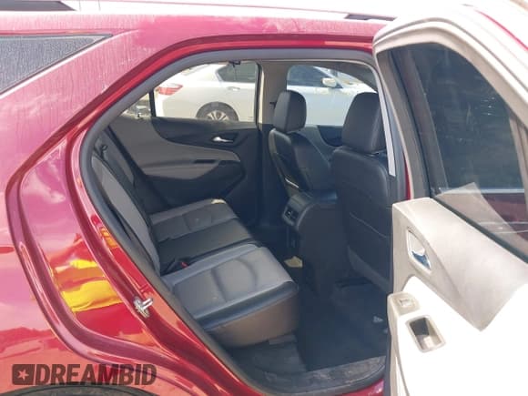 ✅ 2020 Chevrolet Equinox Premier • VIN: 3GNAXNEV4LS659477 • Лот: 43486084. Опубликован ранее на IAAI с пробегом 101 377 миль. Бесплатный доступ к архиву аукционных продаж из США и подробный отчёт об истории автомобиля на DreamBid. Изображение 8.