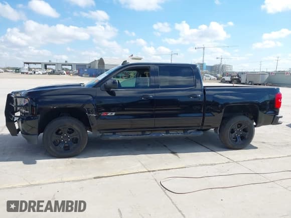 ✅ 2017 Chevrolet Silverado 1500 LTZ • VIN: 3GCUKSEC6HG249811 • Lot: 43471979. Wystawiony na IAAI z przebiegiem 150 382 mil. Bezpłatny archiwum sprzedaży aukcyjnych z USA i szczegółowy raport historii pojazdu na DreamBid. Zdjęcie 15.