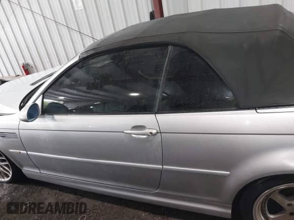 2005 BMW 3 Series M3 с VIN WBSBR93415PK09658, выставлен на аукционе IAAI как лот 42436183 с пробегом 79 062 миль миль и . История ставок и продаж доступна на DreamBid. Изображение 15.