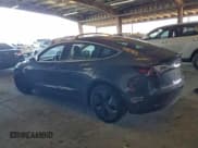 ✅ 2018 Tesla Model 3 Long Range Battery • VIN: 5YJ3E1EA9JF157700 • Lot: 94802325. Wystawiony na Copart z przebiegiem 56 369 mil. Bezpłatny archiwum sprzedaży aukcyjnych z USA i szczegółowy raport historii pojazdu na DreamBid. Zdjęcie 2.