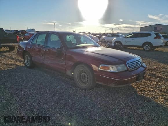 ✅ 2002 Ford Crown Victoria LX • VIN: 2FAFP74W52X160186 • Lot: 94668485. Wystawiony na Copart z przebiegiem 112 201 mil. Bezpłatny archiwum sprzedaży aukcyjnych z USA i szczegółowy raport historii pojazdu na DreamBid. Zdjęcie 4.
