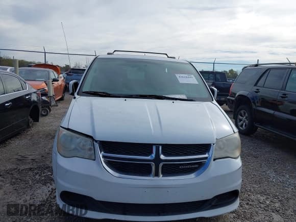 ✅ 2014 Dodge Grand Caravan SXT • VIN: 2C4RDGCG2ER205961 • Lot: 43618442. Wystawiony na IAAI z przebiegiem 160 959 mil. Bezpłatny archiwum sprzedaży aukcyjnych z USA i szczegółowy raport historii pojazdu na DreamBid. Zdjęcie 6.