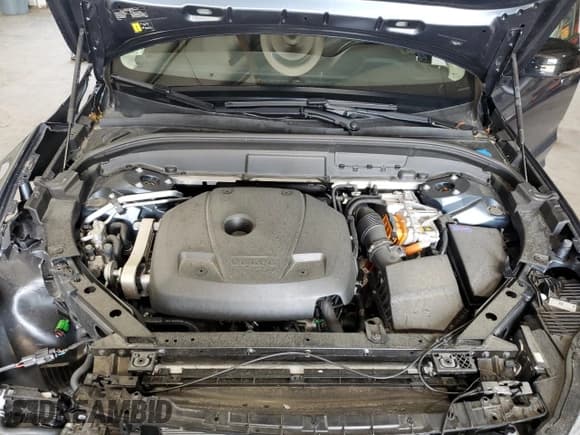 ✅ 2024 Volvo XC60 Plus Dark Theme • VIN: YV4H60DL7R1897988 • Lot: 61761455. Listed on Copart with 10,542 mi. Free auction sales archive from the USA and detailed vehicle history report at DreamBid. Image 12.