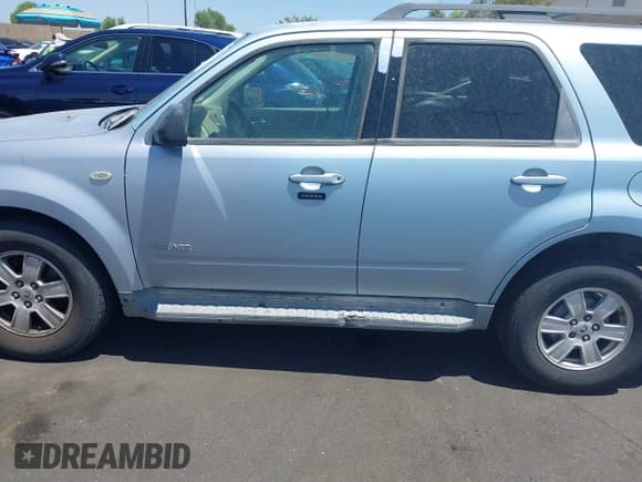 ✅ 2008 Mercury Mariner • VIN: 4M2CU81198KJ06044 • Лот: 42466023. Опубликован ранее на IAAI с пробегом 165 545 миль. Бесплатный доступ к архиву аукционных продаж из США и подробный отчёт об истории автомобиля на DreamBid. Изображение 14.