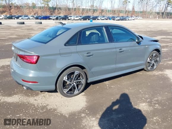 ✅ 2020 Audi A3 S line Premium • VIN: WAUBEGFF5LA098209 • Lot: 41640790. Listed on IAAI with 36,057 mi. Free auction sales archive from the USA and detailed vehicle history report at DreamBid. Image 4.