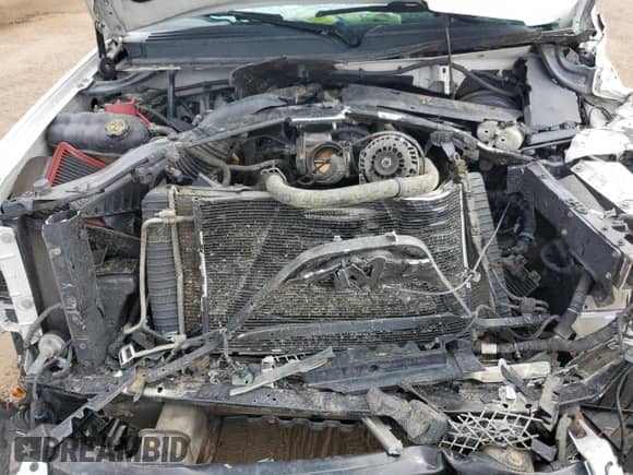 2013 Chevrolet Tahoe LTZ z VIN 1GNSKCE08DR270891, wystawiony jako Copart lot #80282665 z przebiegiem Nie podano mil oraz Nie do naprawy • Non repairable. Historia ofert i sprzedaży dostępna na DreamBid. Obrazek 11.