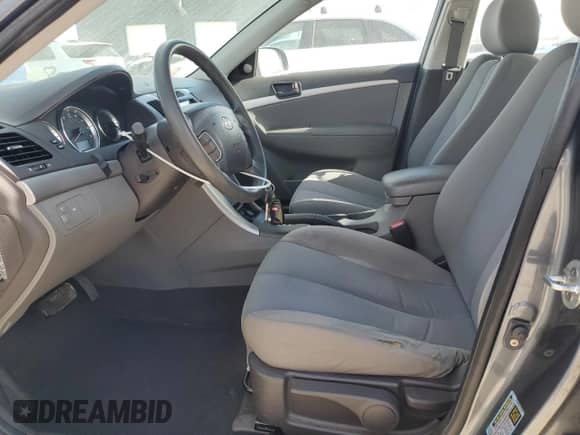 2009 Hyundai Sonata GLS с VIN 5NPET46C49H494840, выставлен на аукционе Copart как лот 87204785 с пробегом 137 119 миль миль и Списание • Salvage title. История ставок и продаж доступна на DreamBid. Изображение 7.
