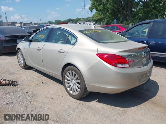 ✅ 2011 Buick Regal CXL RL2 • VIN: 2G4GP5EC0B9173192 • Lot: 42693238. Listed on IAAI with 86,965 mi. Free auction sales archive from the USA and detailed vehicle history report at DreamBid. Image 3.