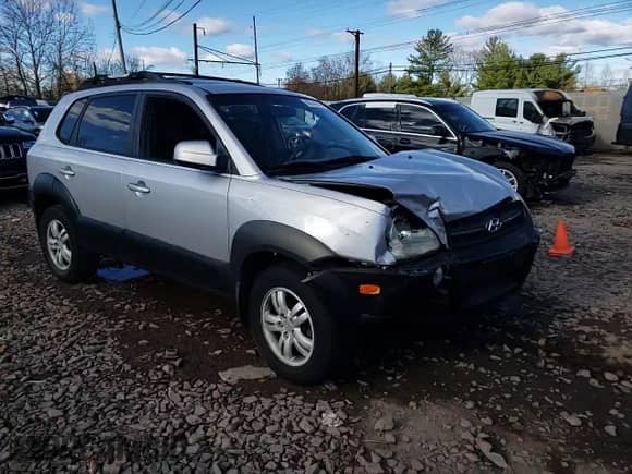 2006 Hyundai Tucson GLS with VIN KM8JN72D06U298853, listed as a Copart auction lot 80314274 with Not provided miles and Salvage title. Bid and sale history available at DreamBid. Image 12.
