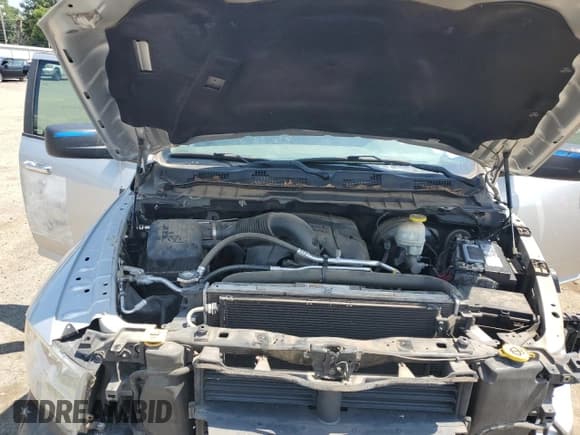 ✅ 2018 Ram 1500 SLT • VIN: 1C6RR6TT5JS149264 • Лот: 69985455. Опубликован ранее на Copart с пробегом 145 073 миль. Бесплатный доступ к архиву аукционных продаж из США и подробный отчёт об истории автомобиля на DreamBid. Изображение 11.