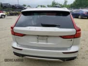 ✅ 2020 Volvo V60 • VIN: YV4102WK5L1030177 • Лот: 57438404. Опубликован ранее на Copart с пробегом 27 270 миль. Бесплатный доступ к архиву аукционных продаж из США и подробный отчёт об истории автомобиля на DreamBid. Изображение 6.