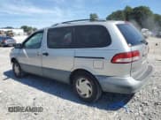 ✅ 2001 Toyota Sienna LE • VIN: 4T3ZF13C71U365046 • Лот: 70208385. Опубликован ранее на Copart с пробегом 256 933 миль. Бесплатный доступ к архиву аукционных продаж из США и подробный отчёт об истории автомобиля на DreamBid. Изображение 2.