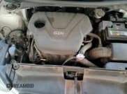 ✅ 2014 Hyundai Veloster • VIN: KMHTC6AD8EU213346 • Lot: 82717534. Wystawiony na Copart z przebiegiem 93 472 mil. Bezpłatny archiwum sprzedaży aukcyjnych z USA i szczegółowy raport historii pojazdu na DreamBid. Zdjęcie 16.