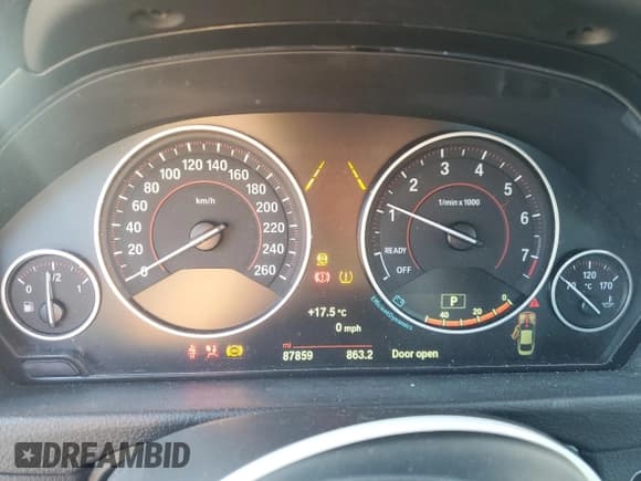 ✅ 2015 BMW 4 Series 435i xDrive • VIN: WBA3R5C55FK372225 • Lot: 80174655. Listed on Copart with 87,859 mi. Free auction sales archive from the USA and detailed vehicle history report at DreamBid. Image 9.