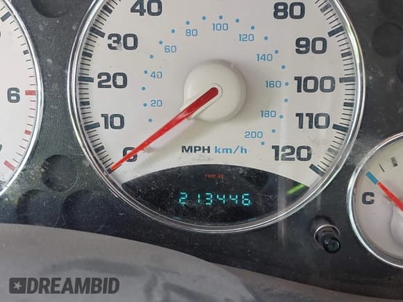 ✅ 2002 Jeep Liberty Limited • VIN: 1J4GL58K32W145911 • Lot: 42162631. Listed on IAAI with 213,446 mi. Free auction sales archive from the USA and detailed vehicle history report at DreamBid. Image 16.