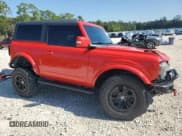 ✅ 2023 Ford Bronco • VIN: 1FMDE5AH0PLB68147 • Лот: 90096625. Опубликован ранее на Copart с пробегом 21 747 миль. Бесплатный доступ к архиву аукционных продаж из США и подробный отчёт об истории автомобиля на DreamBid. Изображение 4.