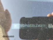 ✅ 2020 Chevrolet Silverado 1500 RST • VIN: 1GCRYEED0LZ362175 • Lot: 80844925. Listed on Copart with 61,469 mi. Free auction sales archive from the USA and detailed vehicle history report at DreamBid. Image 12.