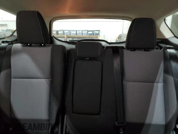 ✅ 2017 Ford Escape SE • VIN: 1FMCU9GD0HUE28505 • Lot: 93094845. Wystawiony na Copart z przebiegiem 103 387 mil. Bezpłatny archiwum sprzedaży aukcyjnych z USA i szczegółowy raport historii pojazdu na DreamBid. Zdjęcie 10.