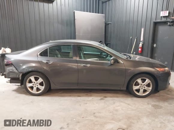 ✅ 2010 Acura TSX • VIN: JH4CU2F67AC018583 • Lot: 43845693. Wystawiony na IAAI z przebiegiem 136 325 mil. Bezpłatny archiwum sprzedaży aukcyjnych z USA i szczegółowy raport historii pojazdu na DreamBid. Zdjęcie 14.