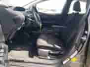 2021 Toyota Prius LE z VIN JTDKAMFP7M3176372, wystawiony jako Copart lot #68893794 z przebiegiem 59 421 mil mil oraz Szkoda całkowita • Salvage title. Historia ofert i sprzedaży dostępna na DreamBid. Obrazek 7.