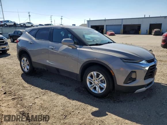 ✅ 2021 Chevrolet Blazer LT • VIN: 3GNKBCR41MS587082 • Lot: 84209805. Wystawiony na Copart z przebiegiem 60 477 mil. Bezpłatny archiwum sprzedaży aukcyjnych z USA i szczegółowy raport historii pojazdu na DreamBid. Zdjęcie 4.