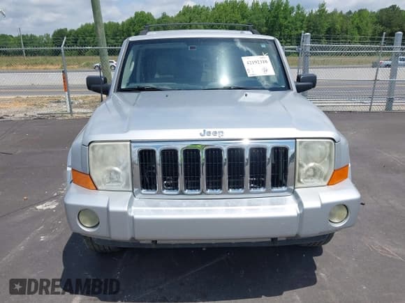 ✅ 2006 Jeep Commander Limited • VIN: 1J8HG58N26C244468 • Lot: 42192310. Listed on IAAI with 214,892 mi. Free auction sales archive from the USA and detailed vehicle history report at DreamBid. Image 6.