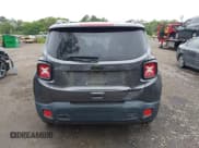 ✅ 2018 Jeep Renegade Altitude • VIN: ZACCJABB6JPH23913 • Lot: 42439183. Wystawiony na IAAI z przebiegiem 58 017 mil. Bezpłatny archiwum sprzedaży aukcyjnych z USA i szczegółowy raport historii pojazdu na DreamBid. Zdjęcie 16.