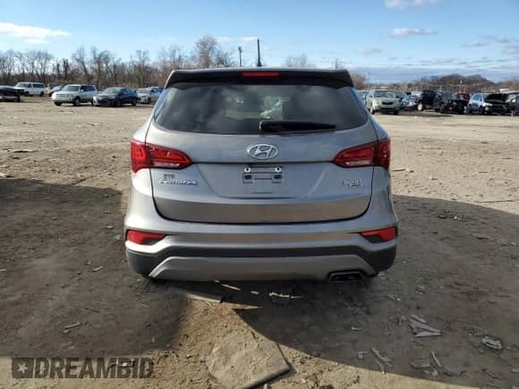✅ 2018 Hyundai Santa Fe 2.4L • VIN: 5NMZTDLB3JH087204 • Lot: 37556033. Wystawiony na Copart z przebiegiem 76 227 mil mil. Skorzystaj z bezpłatnego archiwum sprzedaży aukcyjnych z USA i zobacz szczegółowy raport historii pojazdu na DreamBid. Zdjęcie 6.