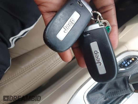 ✅ 2019 Jeep Grand Cherokee Upland • VIN: 1C4RJEAG5KC597127 • Лот: 43067671. Опубликован ранее на IAAI с пробегом 92 354 миль. Бесплатный доступ к архиву аукционных продаж из США и подробный отчёт об истории автомобиля на DreamBid. Изображение 11.