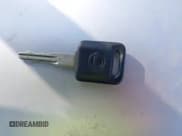 ✅ 2015 Nissan Note S • VIN: 3N1CE2CP7FL432621 • Lot: 43569425. Wystawiony na IAAI z przebiegiem 131 452 mil. Bezpłatny archiwum sprzedaży aukcyjnych z USA i szczegółowy raport historii pojazdu na DreamBid. Zdjęcie 11.