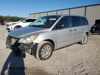 ✅ 2010 Volkswagen Routan S • VIN: 2V4RW4D11AR395660 • Lot: 82666694. Listed on Copart with 119,576 mi. Free auction sales archive from the USA and detailed vehicle history report at DreamBid. Image 1.