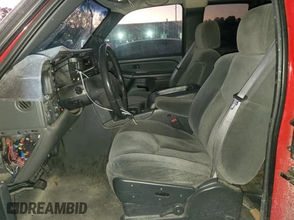 ✅ 2004 Chevrolet Silverado 1500 Z71 • VIN: 1GCEK19T74Z115506 • Лот: 76238384. Опубликован ранее на Copart с пробегом Не указан. Бесплатный доступ к архиву аукционных продаж из США и подробный отчёт об истории автомобиля на DreamBid. Изображение 7.