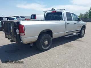 2006 Dodge 3500 SLT z VIN 3D7LX38C36G119406, wystawiony jako IAAI lot #42488961 z przebiegiem 235 739 mil mil oraz . Historia ofert i sprzedaży dostępna na DreamBid. Obrazek 4.